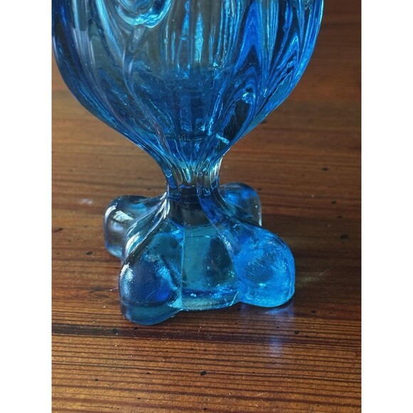 Vintage MCM Aqua Blue Swung Pedestal Vase 7.5 Inches In The Style Of Viking - Picture 6 of 9